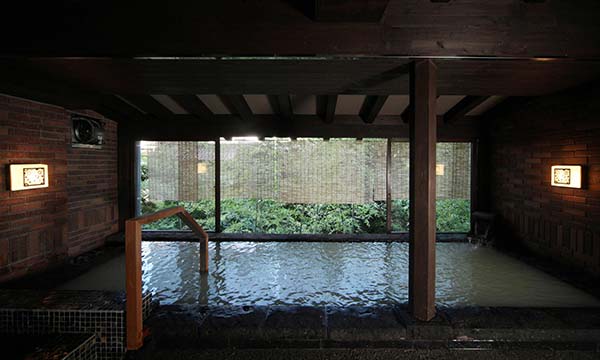 内湯「普賢の湯」