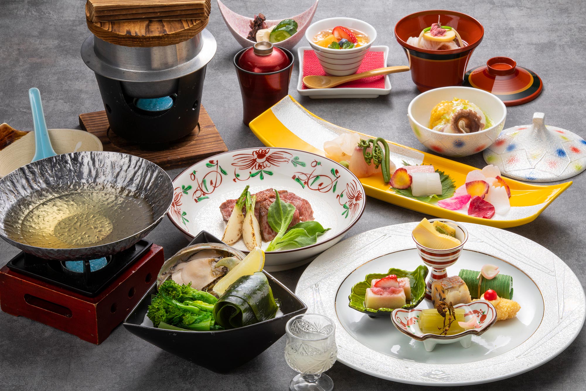 Seasonal kaiseki cuisine “Kiwami”