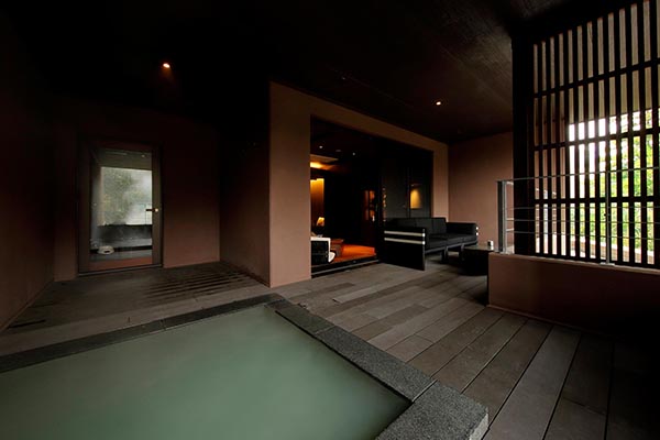 Outdoor bath with terrace